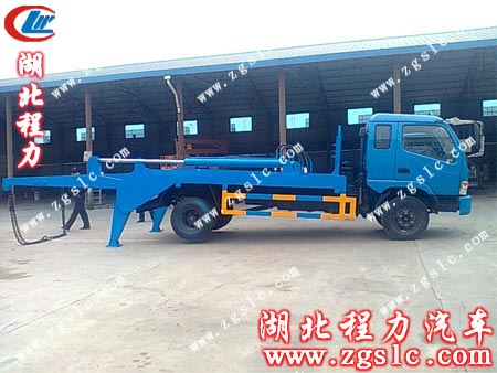 客戶測試擺臂式垃圾車的性能 客戶測試擺臂式垃圾車的性能