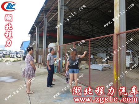 電動掃路車生產車間 電動掃路車生產車間