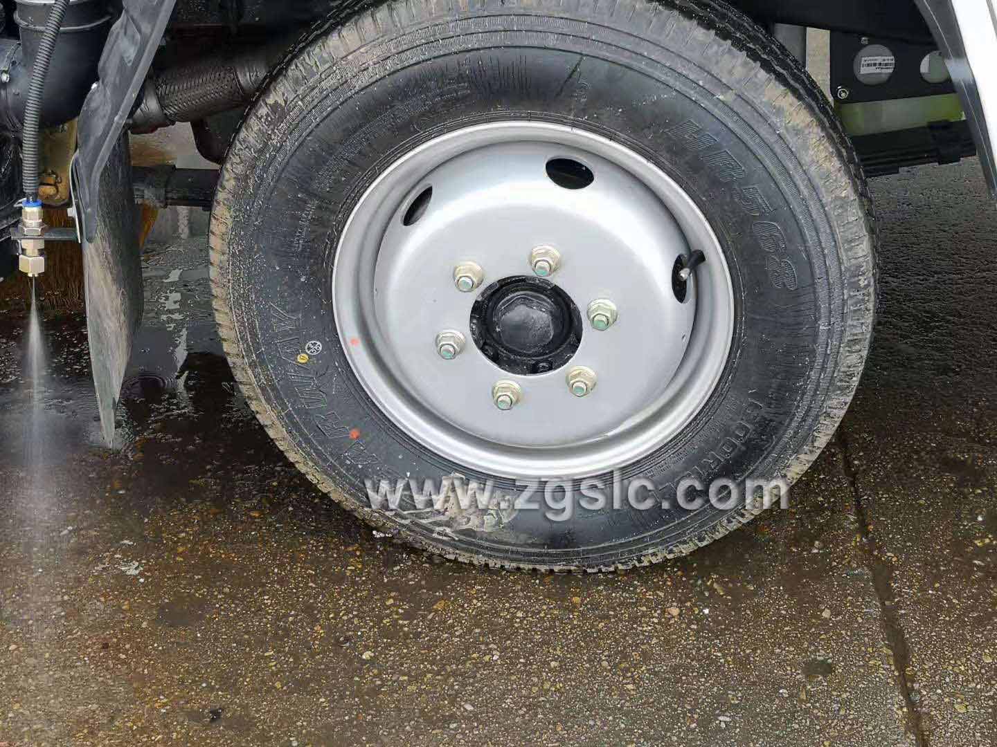 福田掃路車（國(guó)五）