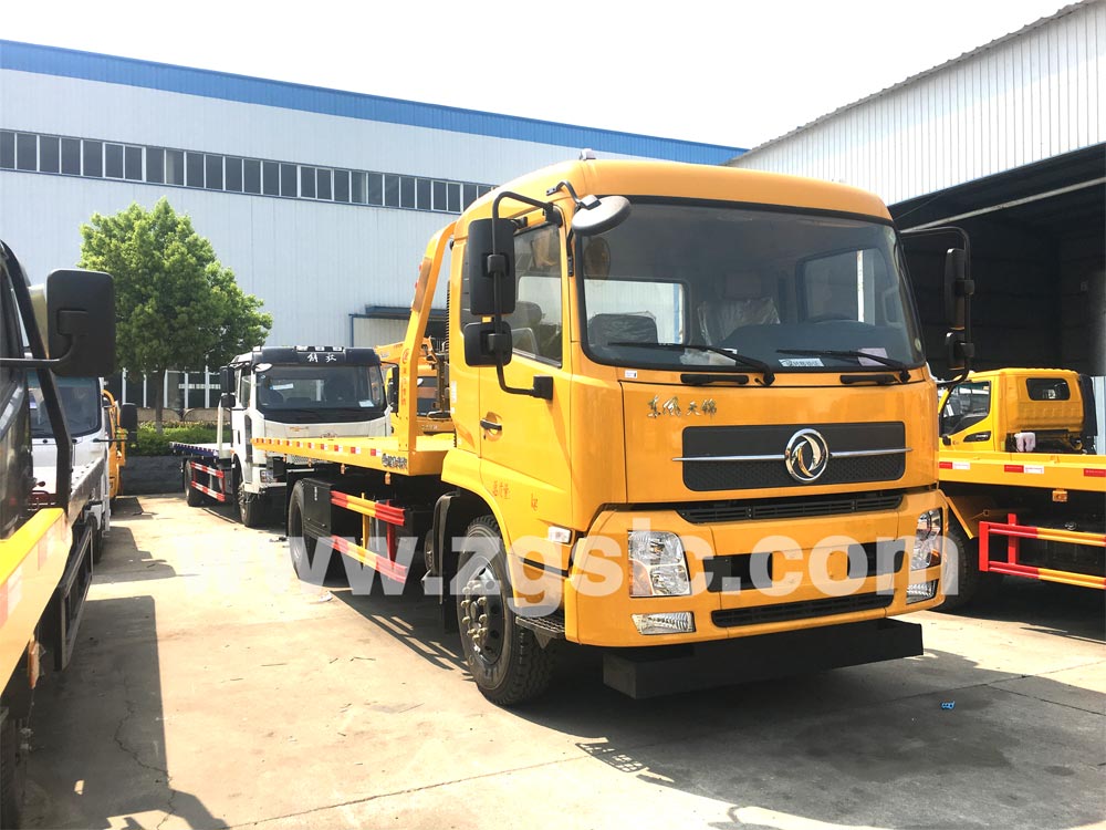 東風(fēng)天錦一拖二清障車(chē)（國(guó)五）