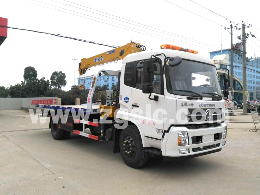 東風(fēng)天錦帶吊清障車（國五）