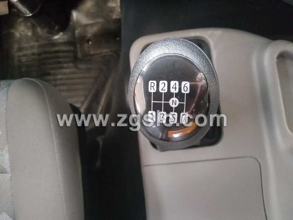 湖北程力東風天龍吸污車（國五）