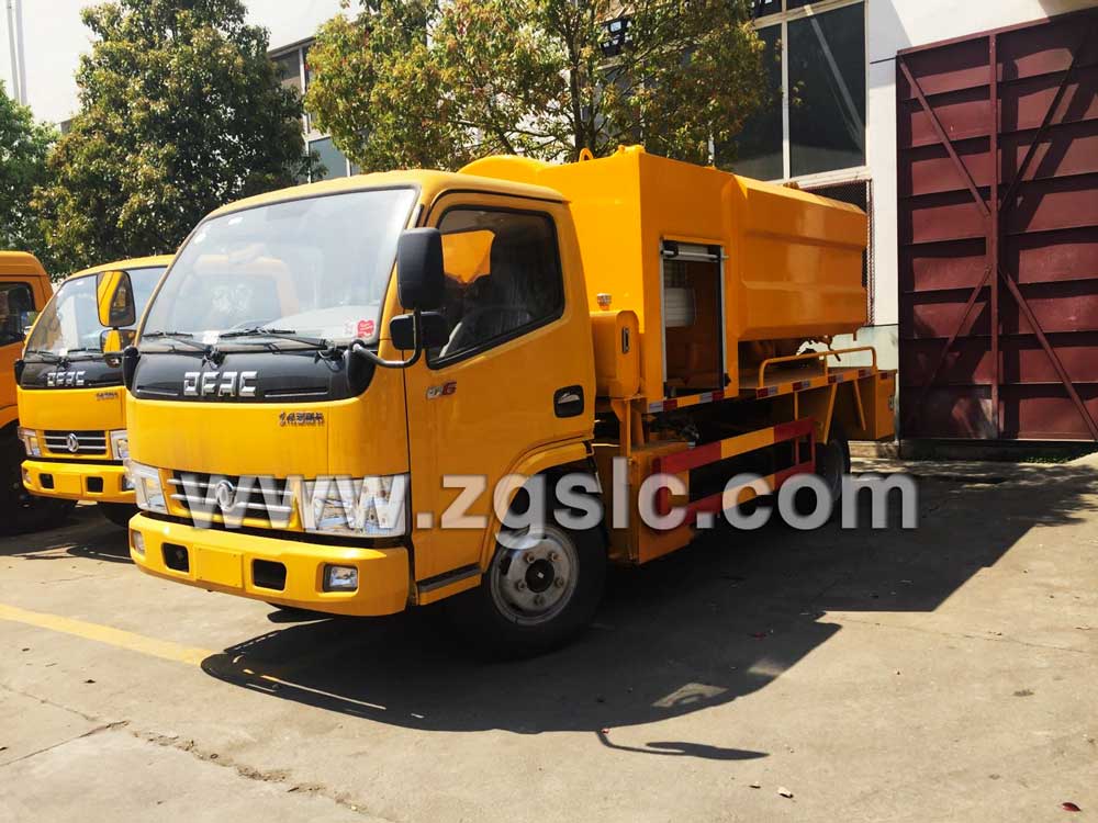 湖北程力東風小多利卡清洗吸污車（國五）