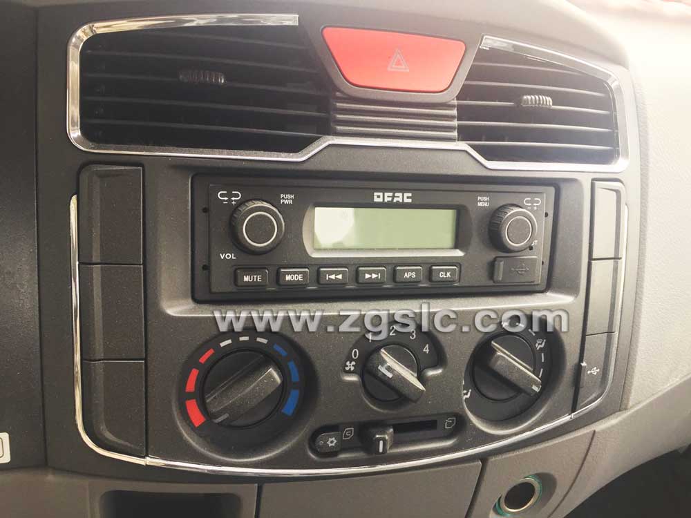 湖北程力東風小多利卡吸糞車（國五）