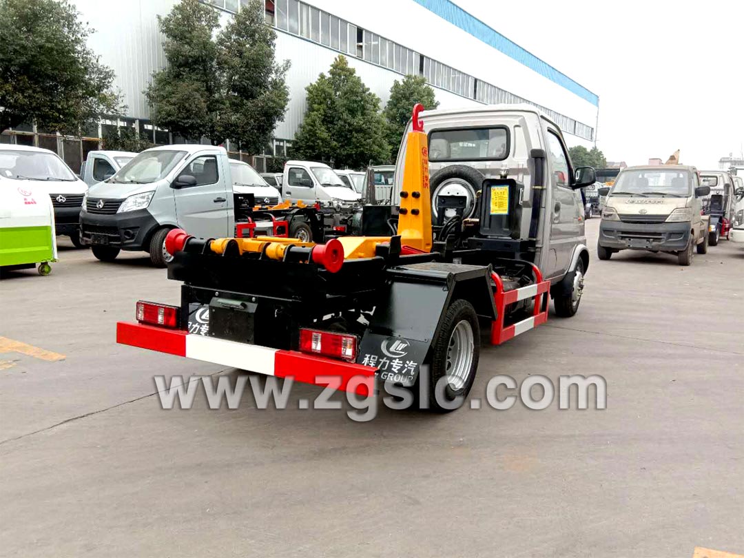 長安3方勾臂垃圾車_勾臂垃圾車參數配置