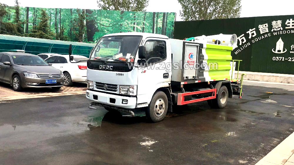 程力東風(fēng)小多利卡藍(lán)牌抑塵/噴霧車(chē)（國(guó)五）