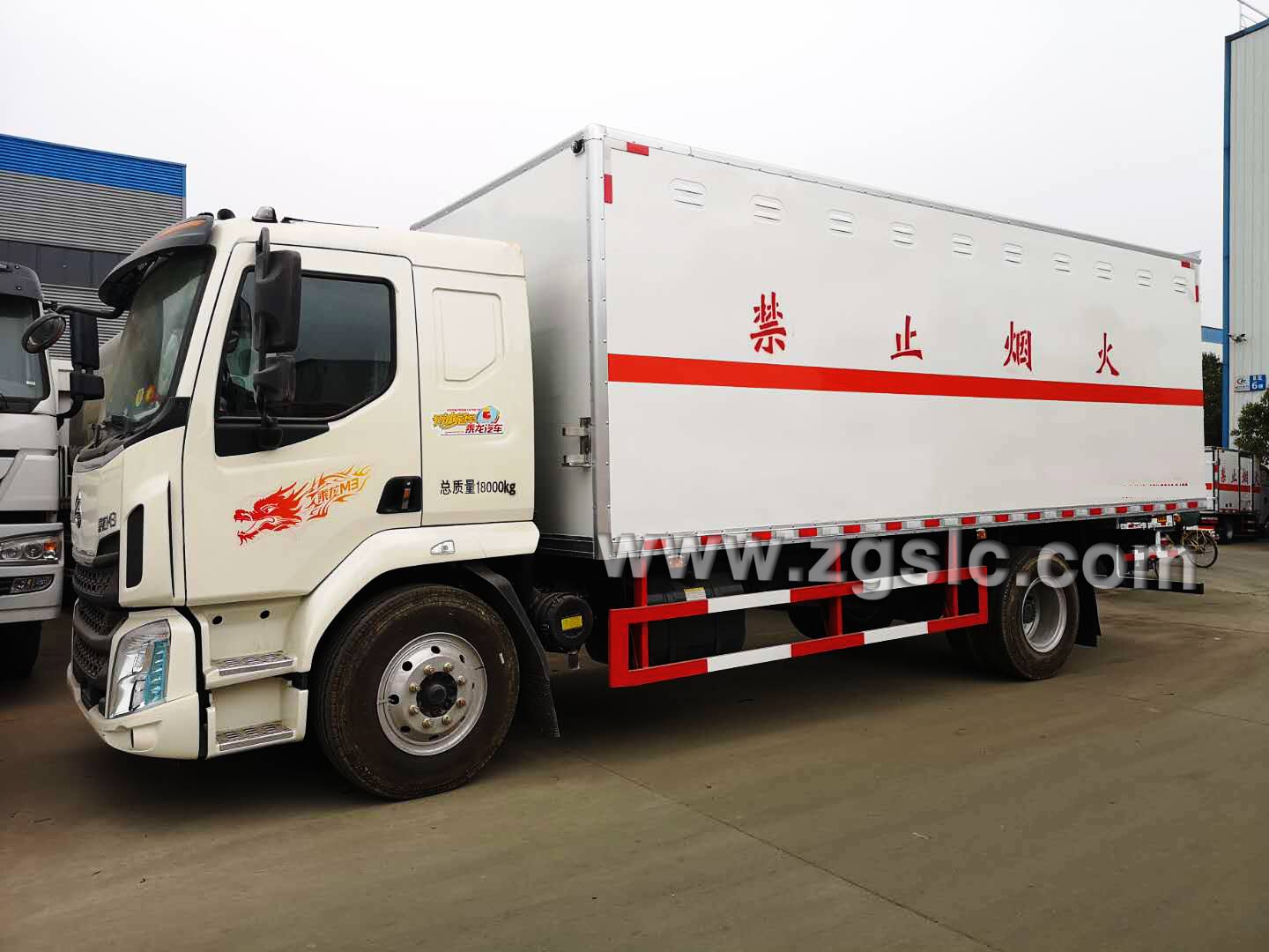 東風乘龍爆破器材運輸車（國五）