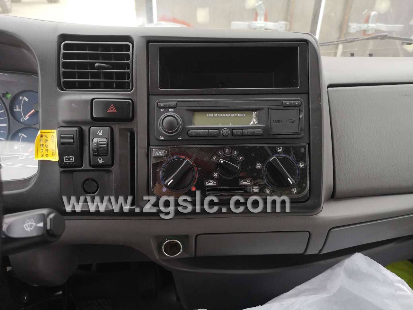 程力集團江鈴順達爆破器材運輸車