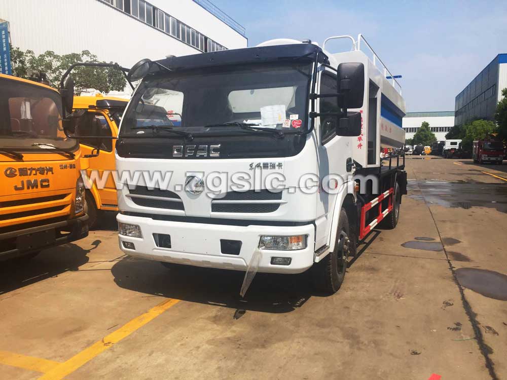 湖北程力東風(fēng)福瑞卡清洗吸污車（國五）