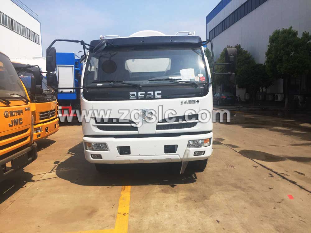 湖北程力東風(fēng)福瑞卡清洗吸污車（國五）