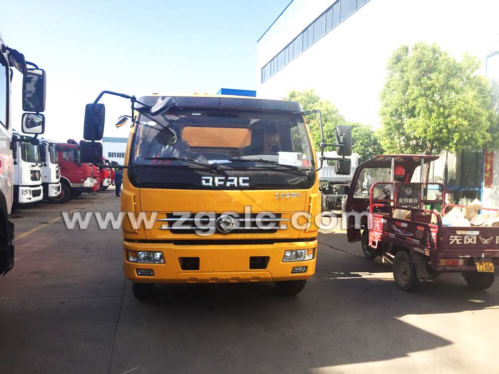 湖北程力東風大多利卡清洗吸污車（國五）