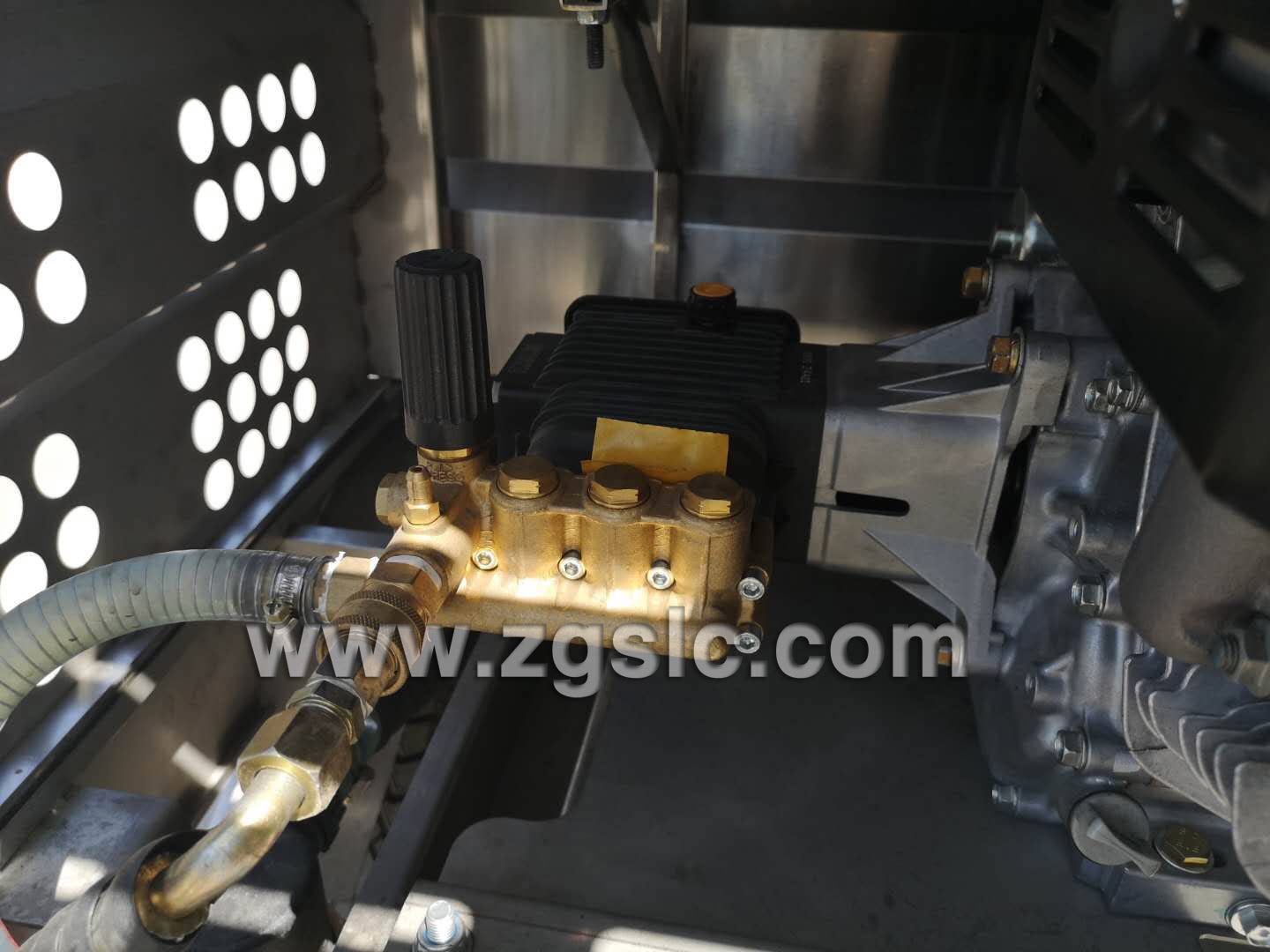 程力集團電動三輪高壓清洗車