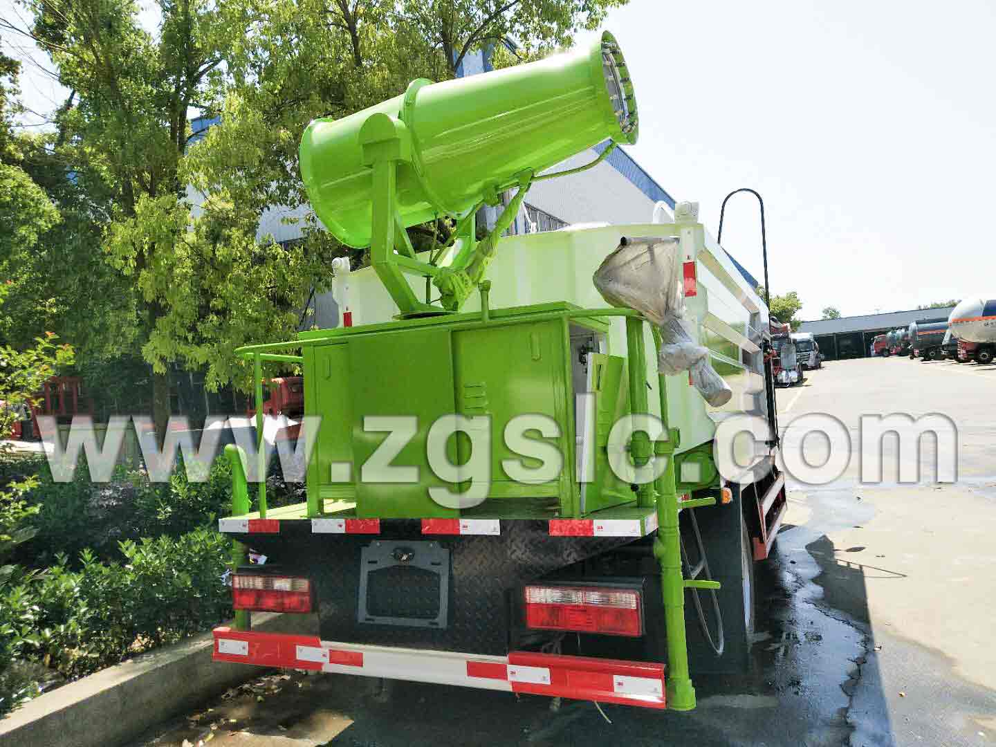 小多利卡抑塵車(chē)