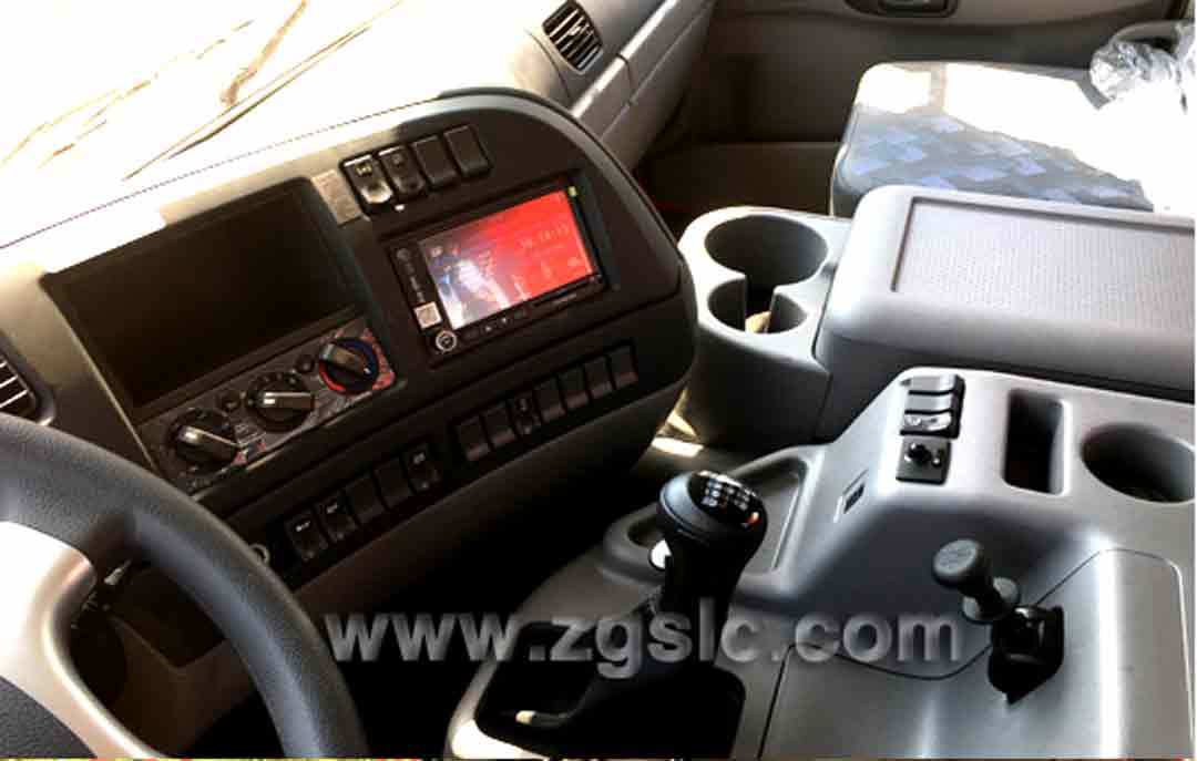 東風天龍前四后八隨車吊_隨車吊配件哪里有？