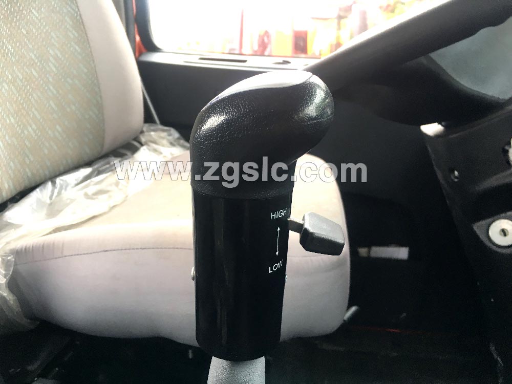 程力黃牌東風特商后八輪平板運輸車（國五）