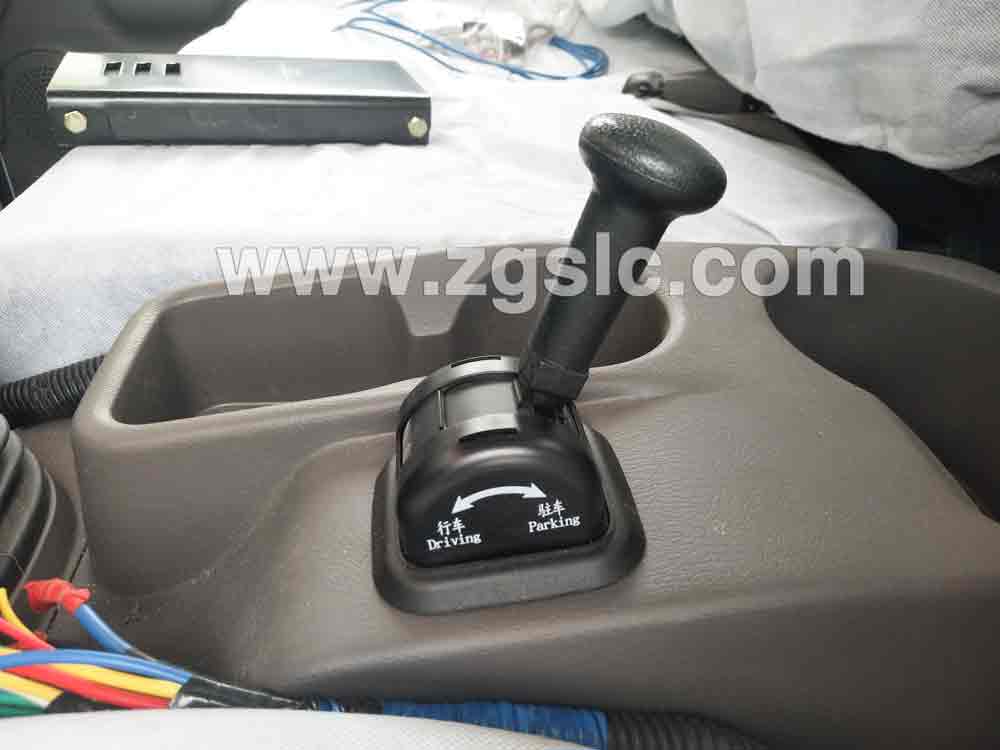 福田歐馬可養蜂車