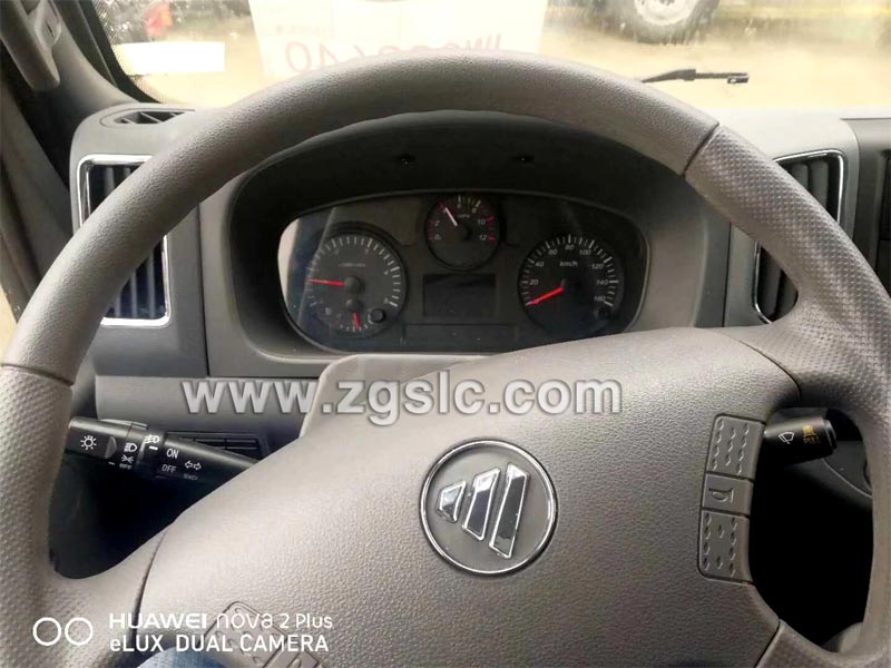 程力集團15方福田瑞沃灑水車黃牌（國五）