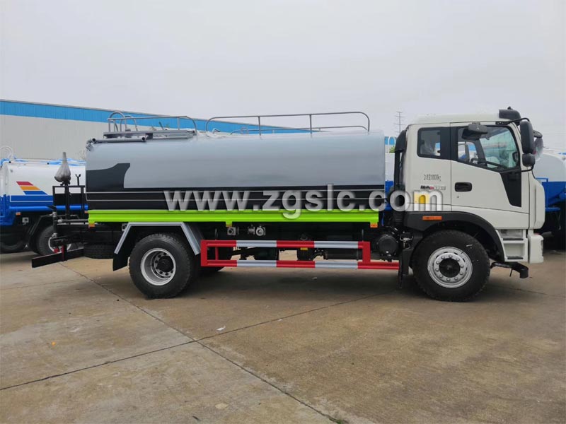 程力集團15方福田瑞沃灑水車黃牌（國五）