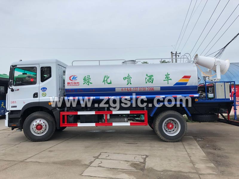 14方東風(fēng)D9噴霧車黃牌(國五) 14方東風(fēng)D9噴霧車黃牌(國五)