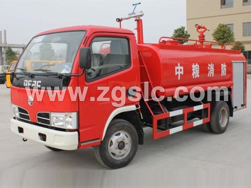 東風(fēng)福瑞卡4噸消防灑水車(chē)-性?xún)r(jià)比高