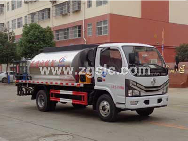 東風(fēng)多利卡瀝青灑布車（國(guó)六）