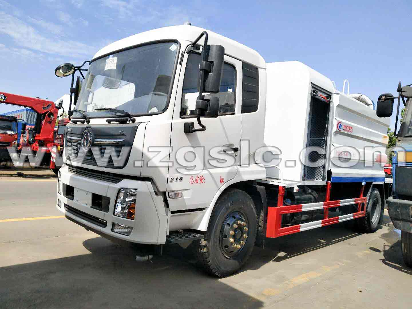 東風天錦抑塵車 東風天錦抑塵車