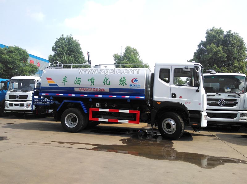 灑水車廠家報(bào)價(jià) 灑水車廠家報(bào)價(jià)