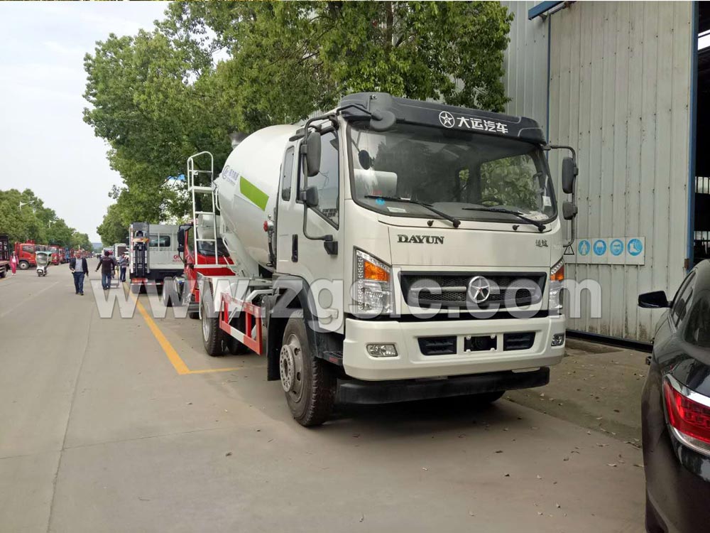 大運混凝土攪拌運輸車-廠家價格