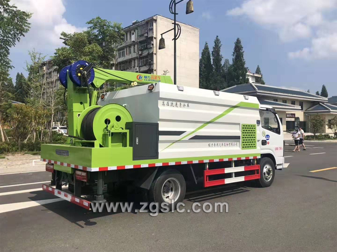 程力集團(tuán)國(guó)六東風(fēng)小多利卡高壓疏通清淤車