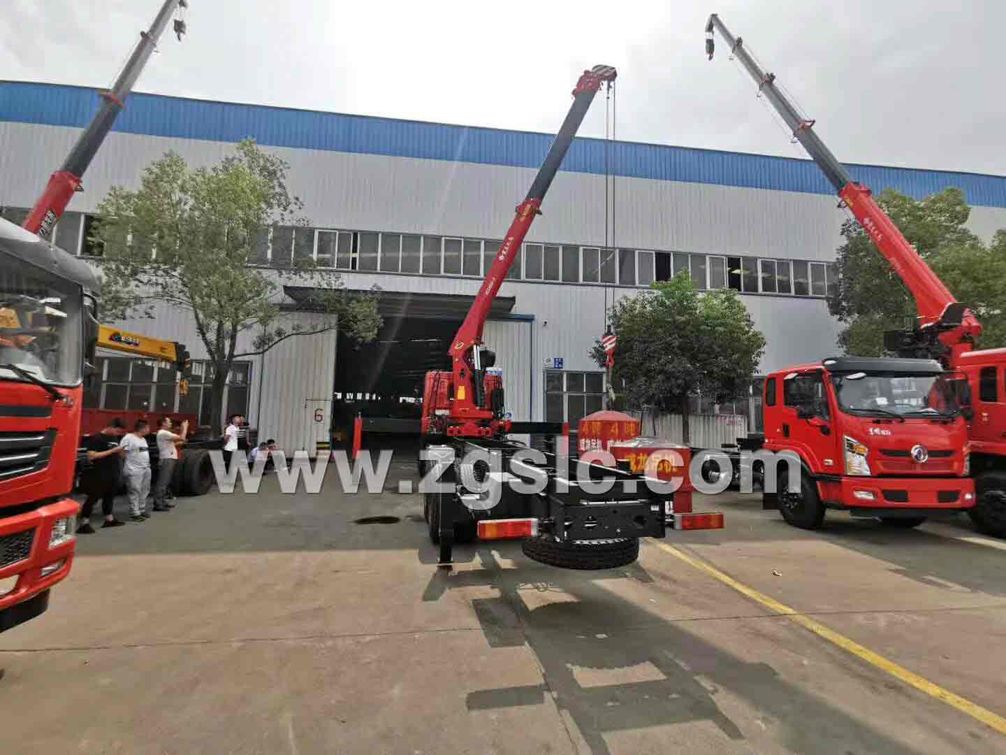 程力集團隨車起重運輸車廠區 程力集團隨車起重運輸車廠區