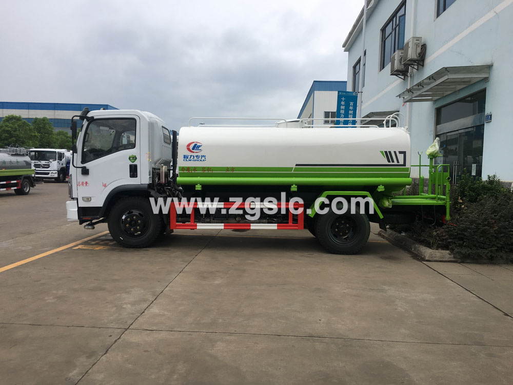 程力專用汽車股份有限公司東風福瑞卡灑水車廠家 力專用汽車股份有限公司東風福瑞卡灑水車廠家