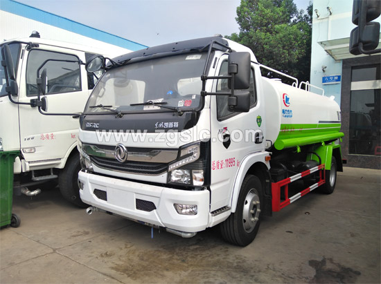 國六灑水車價格