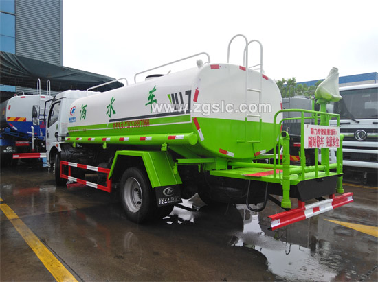 國六9.2方東風凱普特K7灑水車_國六灑水車配置