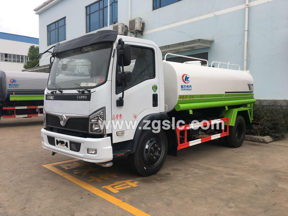 程力專用汽車股份有限公司國六東風福瑞卡灑水車廠家