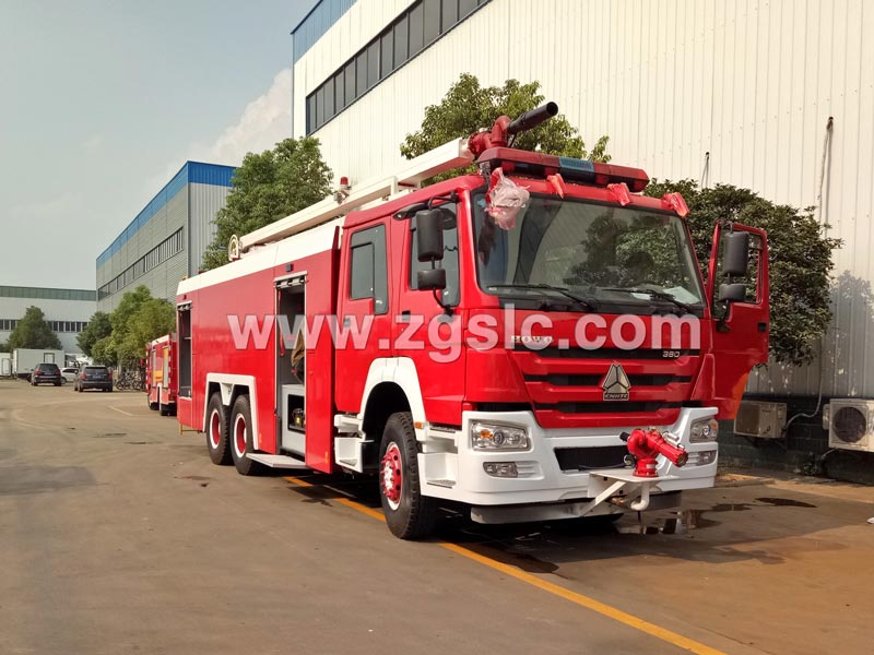 重汽豪沃多功能消防車 重汽豪沃多功能消防車