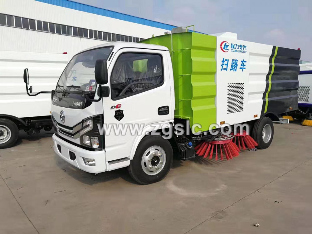 程力專用汽車股份有限公司東風(fēng)小多利卡掃路車廠家 程力專用汽車股份有限公司東風(fēng)小多利卡掃路車廠家