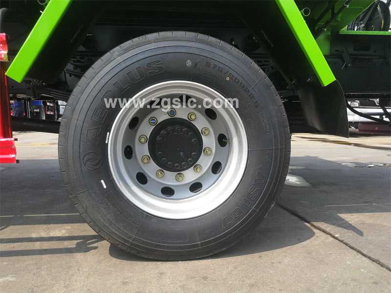 東風(fēng)天錦灑水車國(guó)六_東風(fēng)天錦國(guó)六灑水車輪胎規(guī)格多少