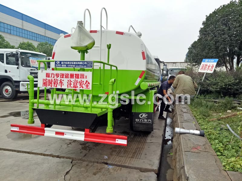 東風凱普特國六灑水車 東風凱普特國六灑水車