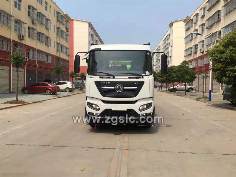 國六東風天錦洗掃車_國六東風天錦洗掃車軸距多大