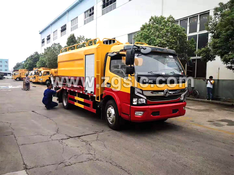 清洗吸污車價(jià)格