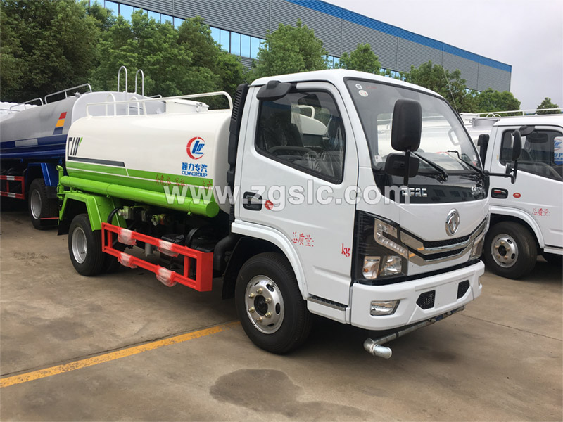 程力集團(tuán)國(guó)六東風(fēng)小多利卡5方灑水車 程力集團(tuán)國(guó)六東風(fēng)小多利卡5方灑水車