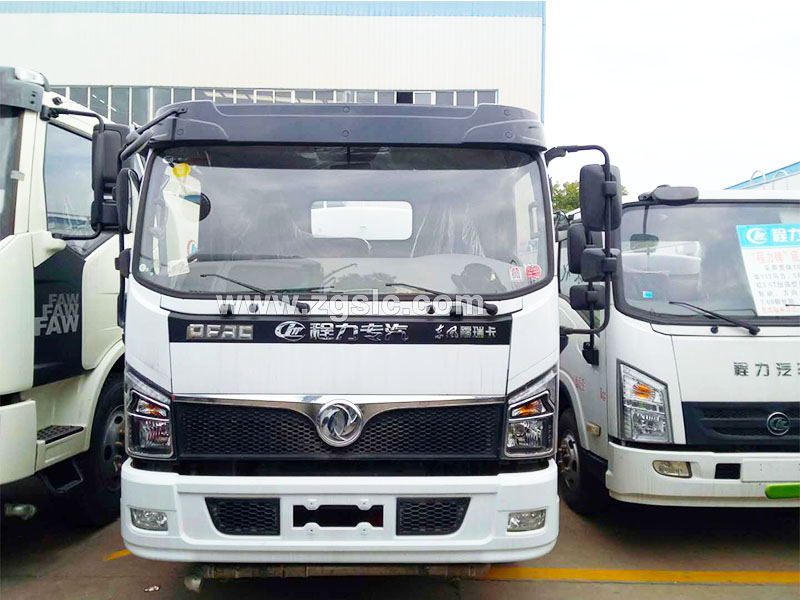 上圖為客戶定制東風國六多功能綠化噴灑車 上圖為客戶定制東風國六多功能綠化噴灑車