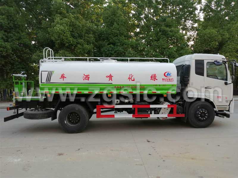 上圖為東風天錦灑水車側面.jpg