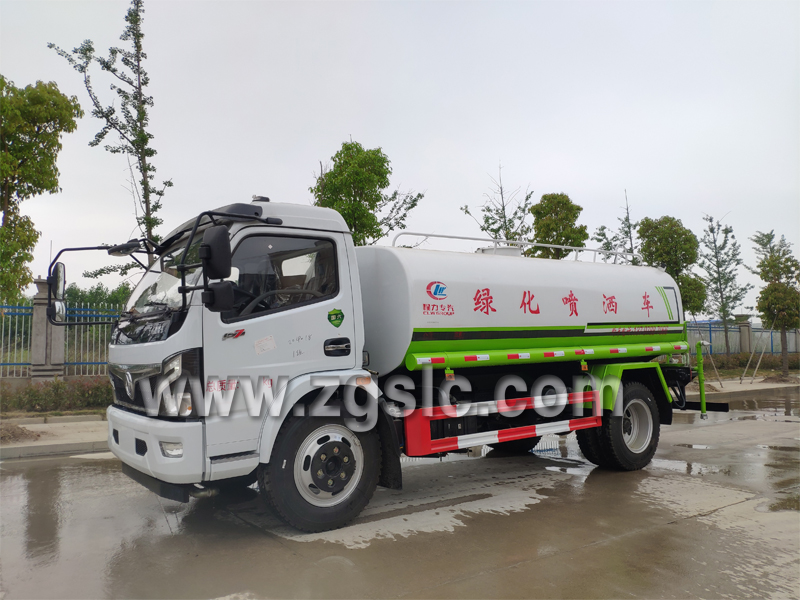 程力集團東風福瑞卡多功能綠化灑水車.jpg 程力集團東風福瑞卡多功能綠化灑水車.jpg