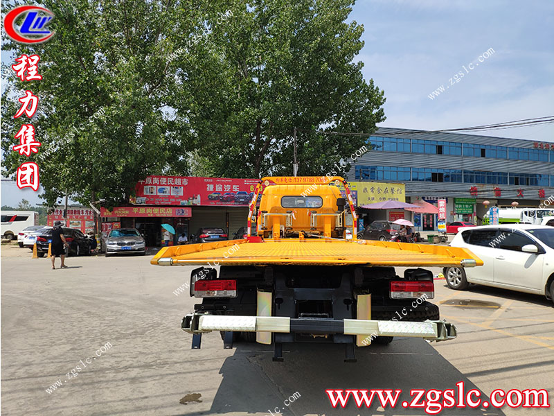 程力專用汽車股份有限公司東風D8清障車.jpg 程力專用汽車股份有限公司東風D8清障車.jpg