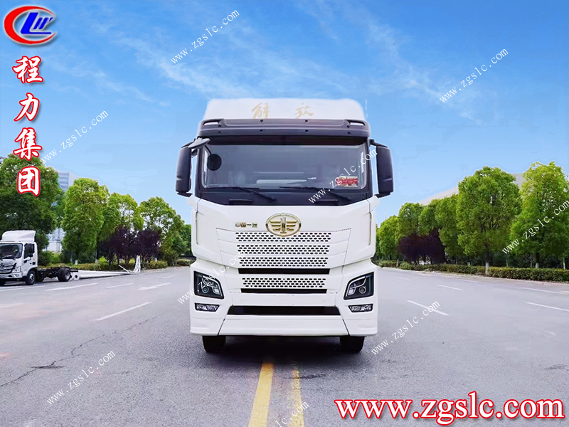 程力集團(tuán) 2掃路車 拷貝.jpg