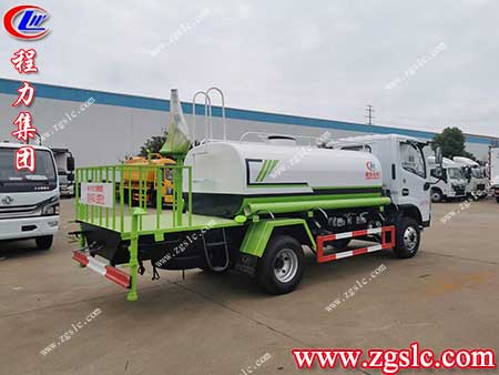 程力集團(tuán) 掃路車2.jpg