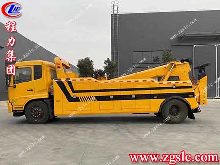 程力集團 掃路車.jpg