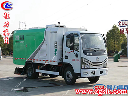 不受天氣路況及環(huán)境的影響，湖北程力牌吸塵車(chē)給你不一樣的清掃體驗(yàn)