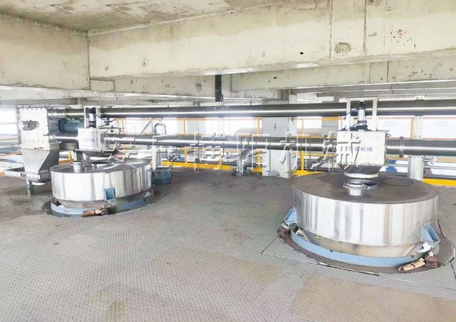 中間體管鏈輸送機生產廠家、東營管鏈式粉體輸送機實拍